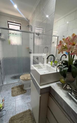 Apartamento à venda com 129m², 5 quartos e 2 vagasBanheiro
