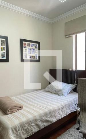 Apartamento à venda com 129m², 5 quartos e 2 vagasQuarto