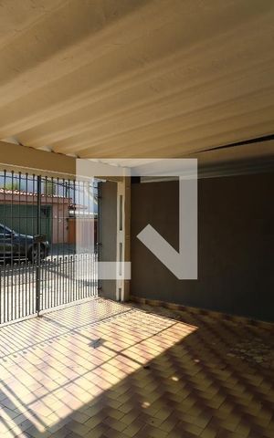 Casa à venda com 94m², 2 quartos e 1 vagaGaragem