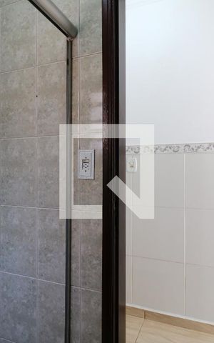 Casa à venda com 94m², 2 quartos e 1 vagaBanheiro Social