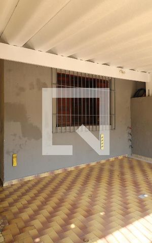 Casa à venda com 94m², 2 quartos e 1 vagaGaragem