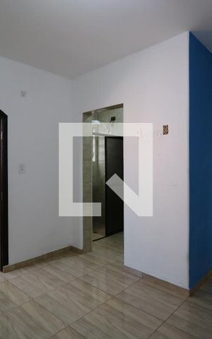 Casa à venda com 94m², 2 quartos e 1 vagaSuíte