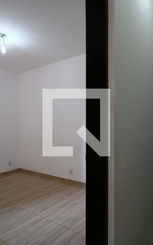 Casa à venda com 94m², 2 quartos e 1 vagaCorredor