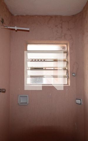 Casa à venda com 240m², 4 quartos e 4 vagasÁrea de Serviço - Banheiro