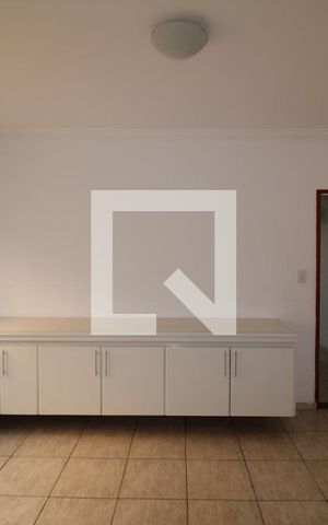 Casa à venda com 240m², 4 quartos e 4 vagasCozinha