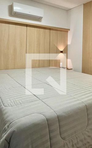 Apartamento à venda com 136m², 3 quartos e 2 vagas Apartamento à venda com 136m², 3 quartos e 2 vagasSuíte 1