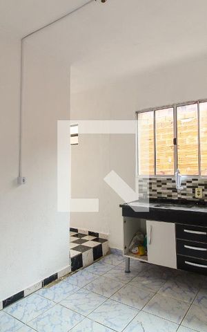Casa para alugar com 100m², 2 quartos e sem vaga Casa para alugar com 100m², 2 quartos e sem vagaCozinha