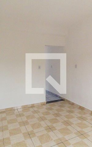 Casa para alugar com 100m², 2 quartos e sem vaga Casa para alugar com 100m², 2 quartos e sem vagaQuarto 2