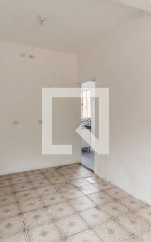 Casa para alugar com 100m², 2 quartos e sem vaga Casa para alugar com 100m², 2 quartos e sem vagaSala/Quarto 1