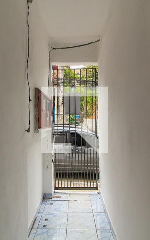Casa para alugar com 100m², 2 quartos e sem vaga Casa para alugar com 100m², 2 quartos e sem vagaEntrada