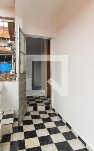 Casa para alugar com 100m², 2 quartos e sem vaga Casa para alugar com 100m², 2 quartos e sem vagaÁrea de Serviço