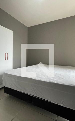 Apartamento à venda com 71m², 3 quartos e 1 vaga Apartamento à venda com 71m², 3 quartos e 1 vagaSuíte
