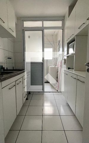 Apartamento à venda com 71m², 3 quartos e 1 vaga Apartamento à venda com 71m², 3 quartos e 1 vagaCozinha