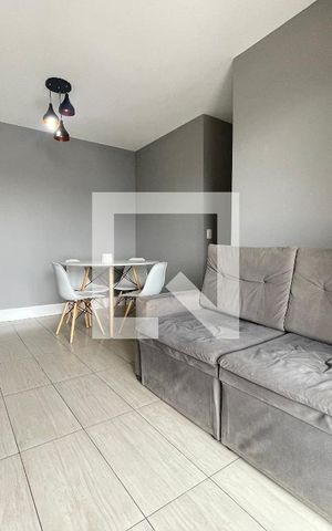 Apartamento à venda com 71m², 3 quartos e 1 vaga Apartamento à venda com 71m², 3 quartos e 1 vagaSala