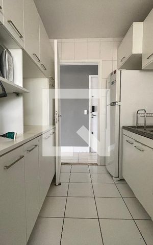 Apartamento à venda com 71m², 3 quartos e 1 vaga Apartamento à venda com 71m², 3 quartos e 1 vagaCozinha
