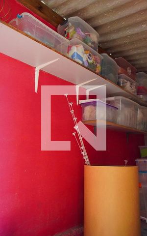 Casa à venda com 360m², 4 quartos e 4 vagasDepósito - Fundos