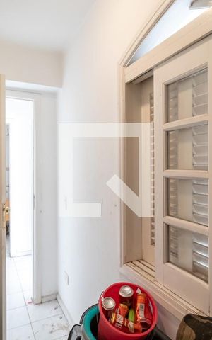 Casa à venda com 320m², 4 quartos e 5 vagasQuarto de Serviço
