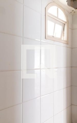 Casa à venda com 320m², 4 quartos e 5 vagasDepósito