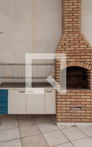 Casa à venda com 320m², 4 quartos e 5 vagasÁrea comum - Churrasqueira