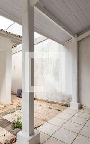 Casa à venda com 320m², 4 quartos e 5 vagasÁrea comum - Churrasqueira