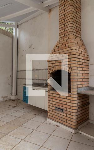 Casa à venda com 320m², 4 quartos e 5 vagasÁrea comum - Churrasqueira