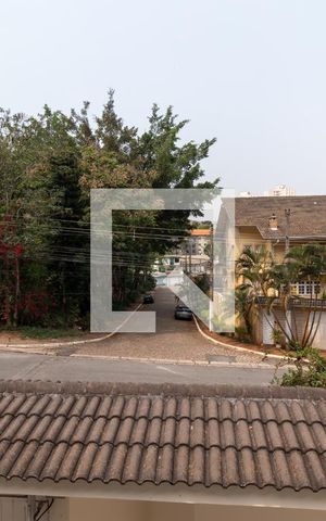 Casa à venda com 320m², 4 quartos e 5 vagasVista da Sala