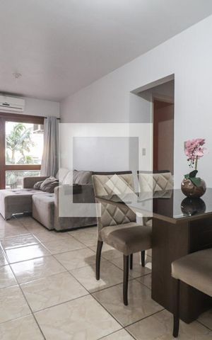Apartamento à venda com 75m², 2 quartos e 1 vaga Apartamento à venda com 75m², 2 quartos e 1 vagaSala