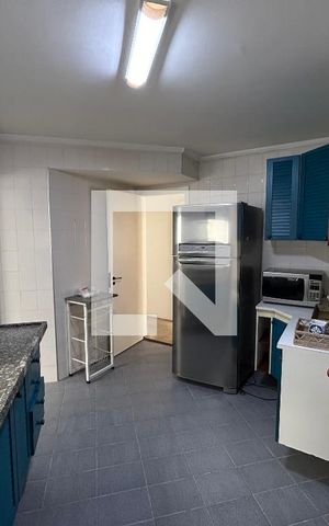 Apartamento à venda com 118m², 3 quartos e 2 vagasCozinha