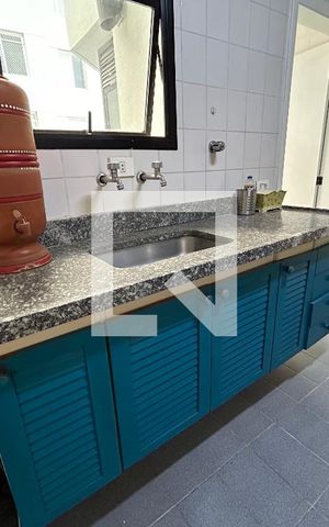 Apartamento à venda com 118m², 3 quartos e 2 vagasCozinha