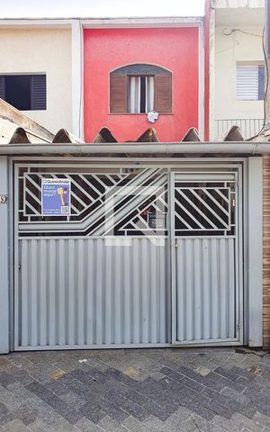 Casa à venda com 100m², 3 quartos e 1 vaga Casa à venda com 100m², 3 quartos e 1 vagafachada e plaquinha