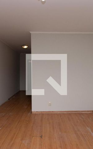 Casa à venda com 680m², 6 quartos e 7 vagas Casa à venda com 680m², 6 quartos e 7 vagasQuarto Suíte 4