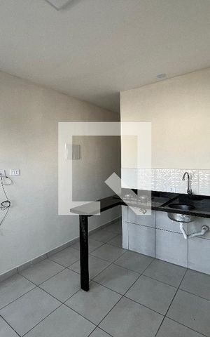 Casa de condomínio para alugar com 25m², 1 quarto e sem vaga Casa de condomínio para alugar com 25m², 1 quarto e sem vagaSala/Cozinha