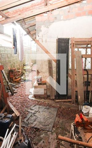 Casa à venda com 52m², 1 quarto e 1 vagaQuintal