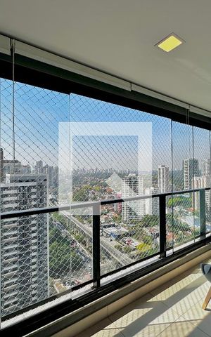 Studio para alugar com 38m², 0 quarto e 1 vaga Studio para alugar com 38m², 0 quarto e 1 vagaSacada