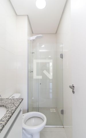 Apartamento para alugar com 37m², 1 quarto e sem vagaBanheiro da Suíte