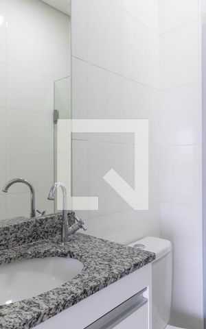 Apartamento para alugar com 37m², 1 quarto e sem vagaBanheiro da Suíte