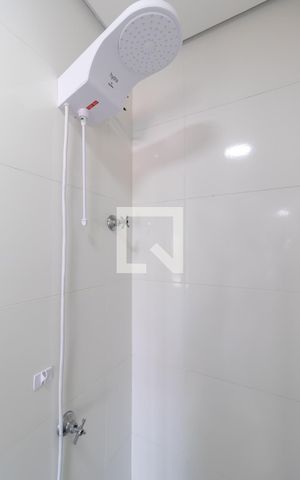 Apartamento para alugar com 37m², 1 quarto e sem vagaBanheiro da Suíte