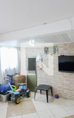 Casa à venda com 225m², 3 quartos e 2 vagas Casa à venda com 225m², 3 quartos e 2 vagasEdícula