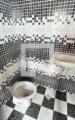 Casa para alugar com 50m², 1 quarto e sem vagaBanheiro do terraço