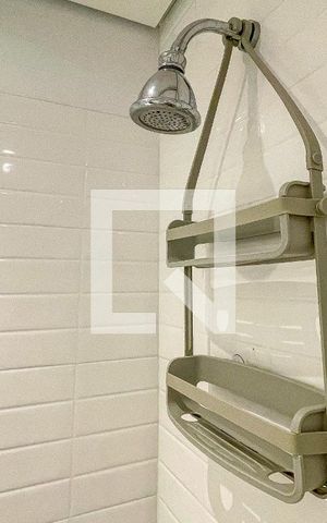 Apartamento à venda com 57m², 1 quarto e 1 vaga Apartamento à venda com 57m², 1 quarto e 1 vagaBanheiro da Suíte