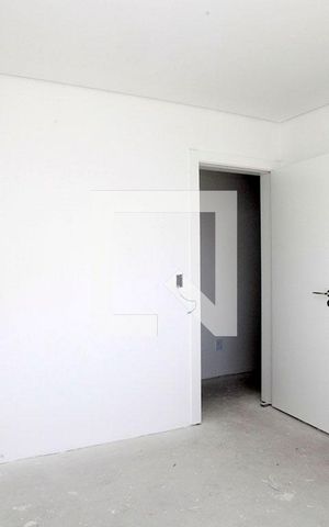 Apartamento à venda com 221m², 3 quartos e 3 vagasQuarto 2 Suíte