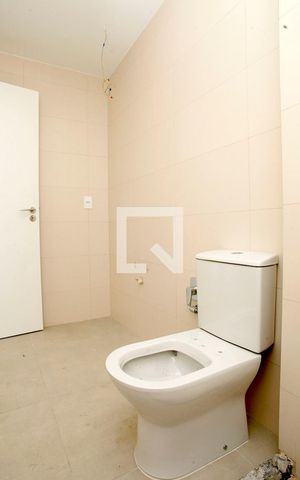 Apartamento à venda com 221m², 3 quartos e 3 vagasBanheiro Quarto 2 Suíte