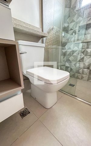 Casa à venda com 125m², 3 quartos e 2 vagas Casa à venda com 125m², 3 quartos e 2 vagasBanheiro 2