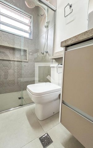 Casa à venda com 125m², 3 quartos e 2 vagas Casa à venda com 125m², 3 quartos e 2 vagasBanheiro