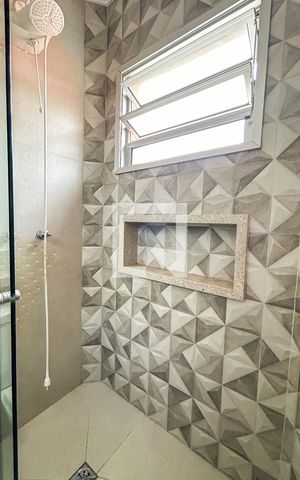 Casa à venda com 125m², 3 quartos e 2 vagas Casa à venda com 125m², 3 quartos e 2 vagasBanheiro 2