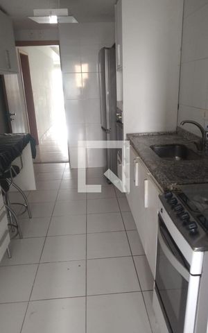 Apartamento à venda com 130m², 3 quartos e 3 vagas Apartamento à venda com 130m², 3 quartos e 3 vagasCozinha