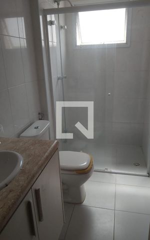 Apartamento à venda com 130m², 3 quartos e 3 vagas Apartamento à venda com 130m², 3 quartos e 3 vagasBanheiro