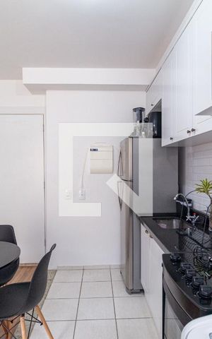 Apartamento à venda com 46m², 2 quartos e 1 vagaCozinha e área de serviço