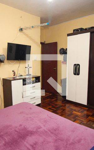 Casa à venda com 194m², 3 quartos e 2 vagas Casa à venda com 194m², 3 quartos e 2 vagasQuarto Suíte