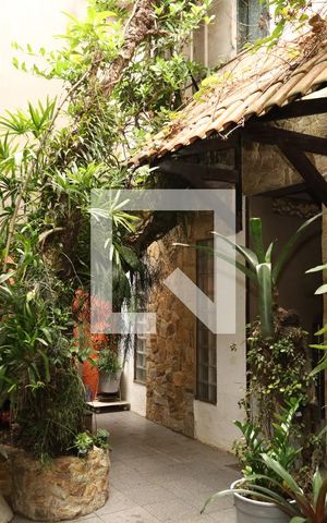 Casa à venda com 316m², 4 quartos e 1 vagaJardim
